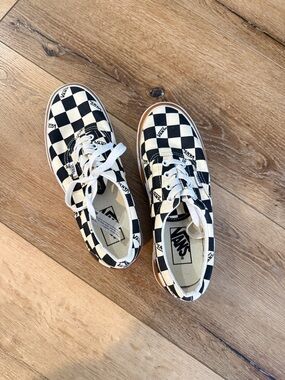 New Vans Women’s Checkerboard Lace-Up Sneakers - Black & White